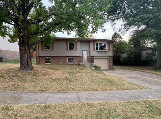 3372 Otter Creek Dr, Lexington, KY 40515