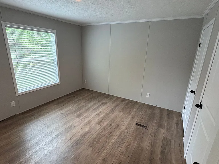 Woodland Estates (MI) — Photo 15