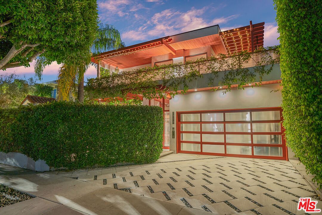 8839 Dorrington Ave, West Hollywood, CA 90048 Zillow