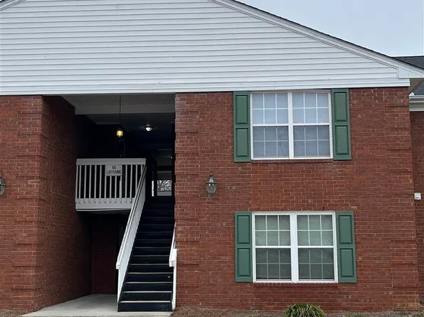 531 3rd Loop Rd, Florence, SC 29505