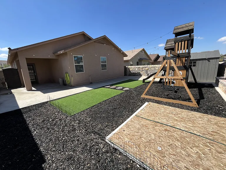 13145 Saker Dr — Photo 11