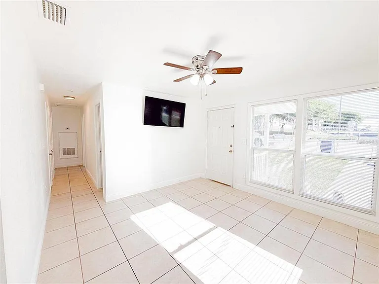 407 W Bella Vista St — Photo 29