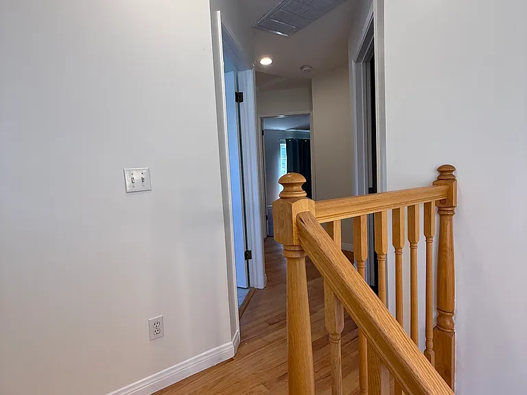 2446 S Centinela Ave — Photo 29