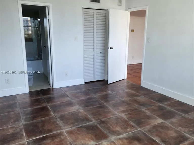 16558 NE 26th Ave #4J — Photo 8