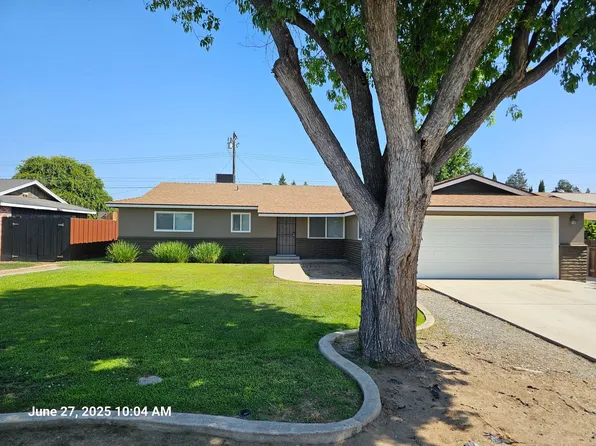 1706 E Burton Ave, Tulare, CA 93274