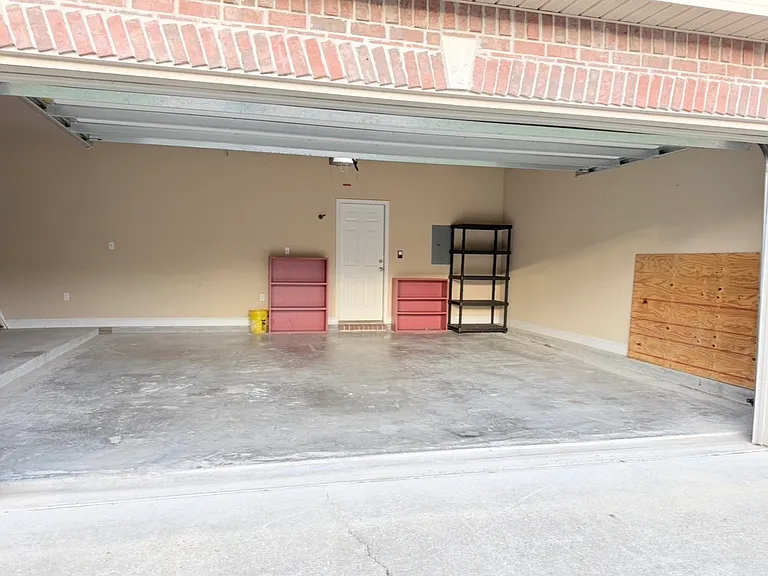 4 Canterbury Ln — Photo 23