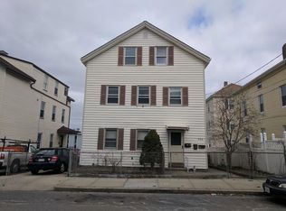 306 Division St, Fall River, MA 02721