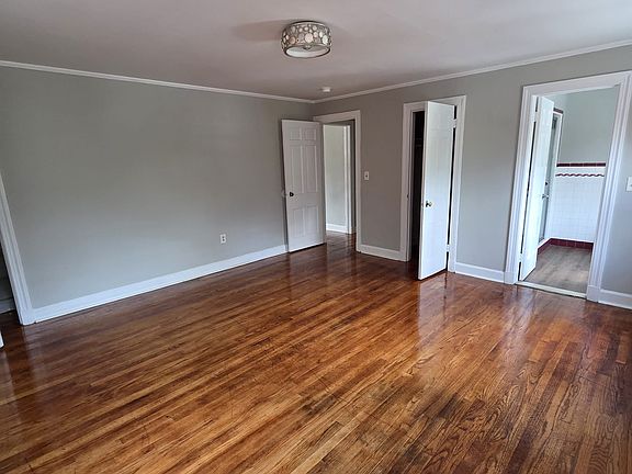 2nd image of 309 Main St #22R