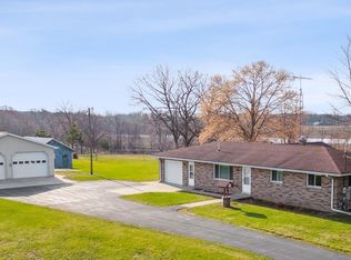 13121 S Seymour Rd, Montrose, MI 48457