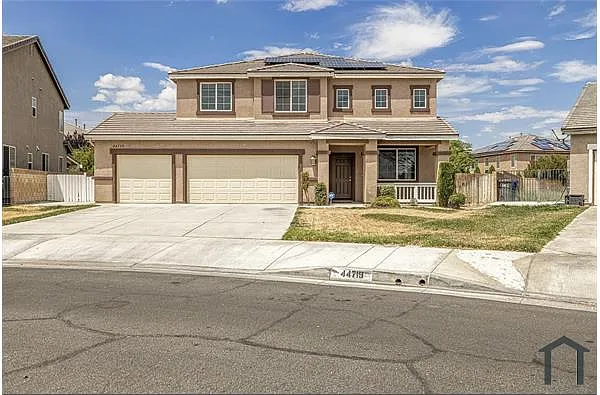 44719 Painted Desert Ct photo 1