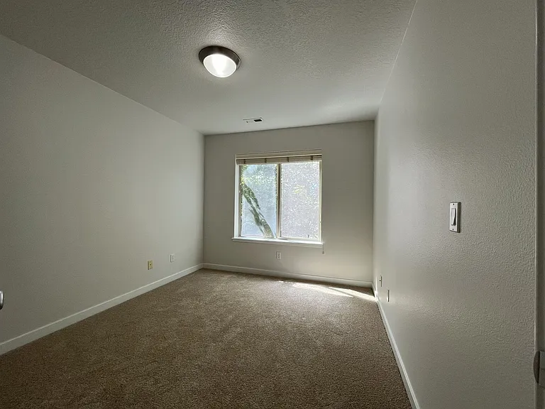 16012 NW Centine Ln — Photo 30