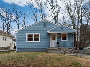 12 Belmont St, Southbridge, MA 01550