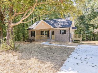 106 Granada Ct, Winston Salem, NC 27105