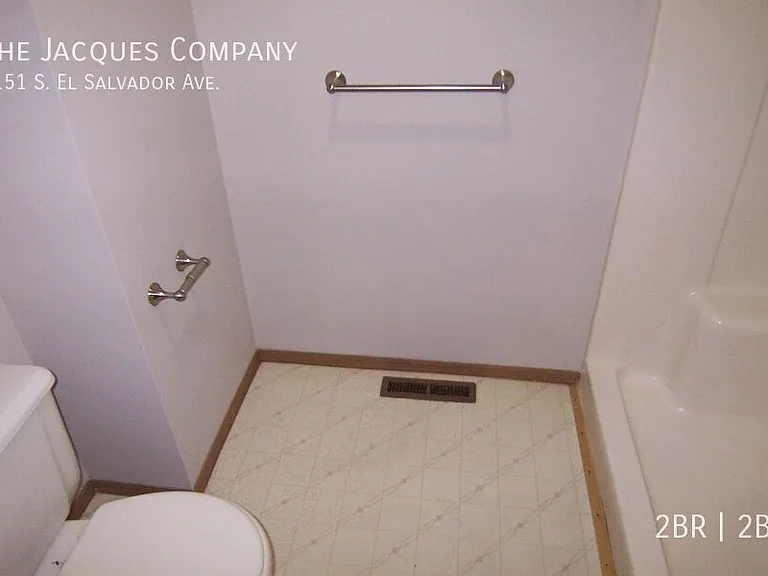 4151 S El Salvador Ave — Photo 3