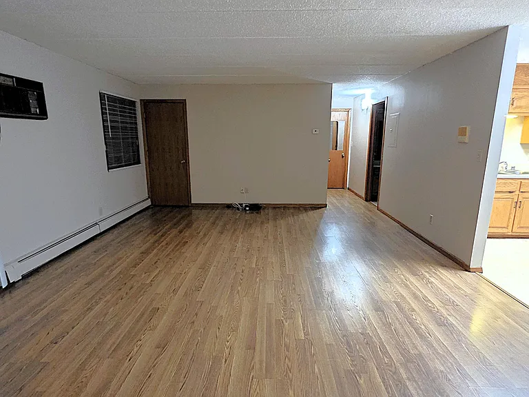 208 E Alabama St #4 — Photo 13