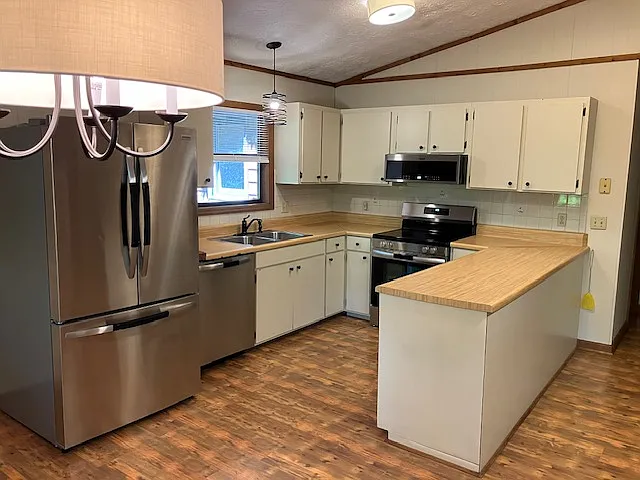 921 Black Branch Rd — Photo 9