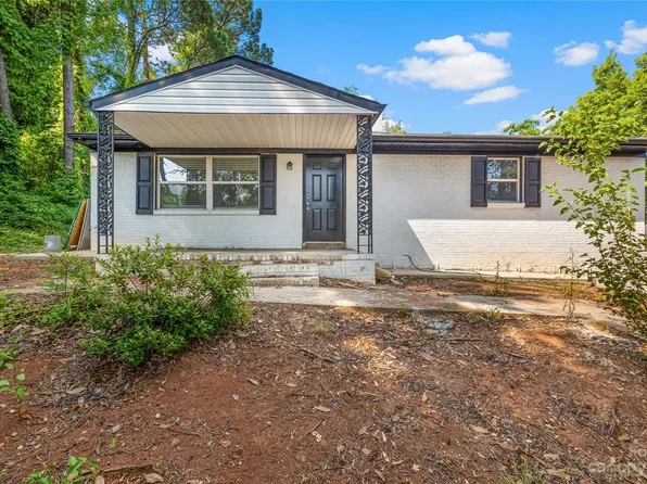 541 Salisbury St, Wadesboro, NC 28170