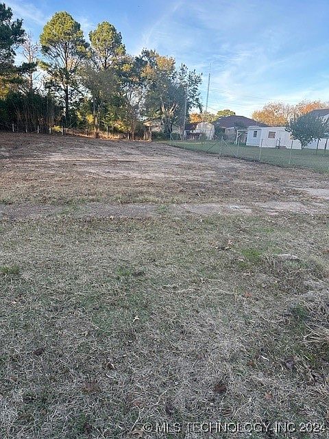 1st image of 502 Diamond St