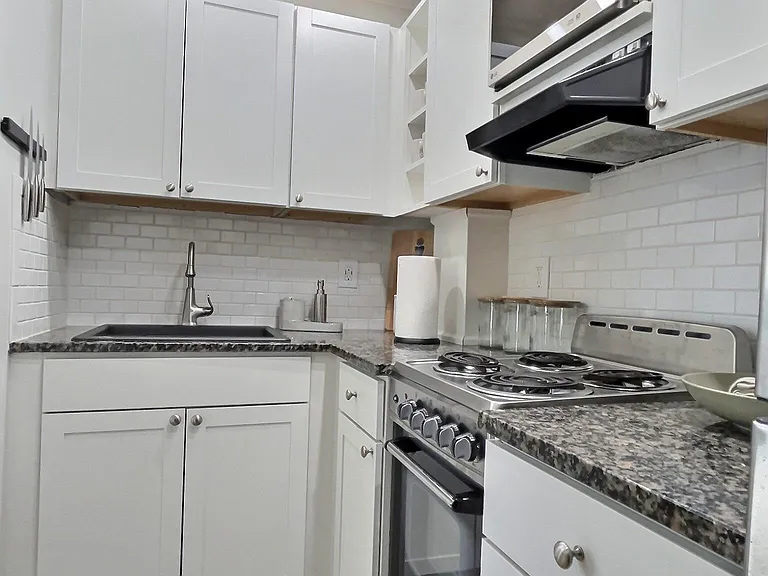 36 State St #3 — Photo 13