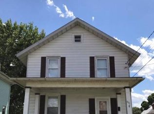 401 Sycamore St, Saint Marys, WV