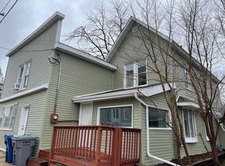 16 5th St W #3, Mantorville, MN 55955