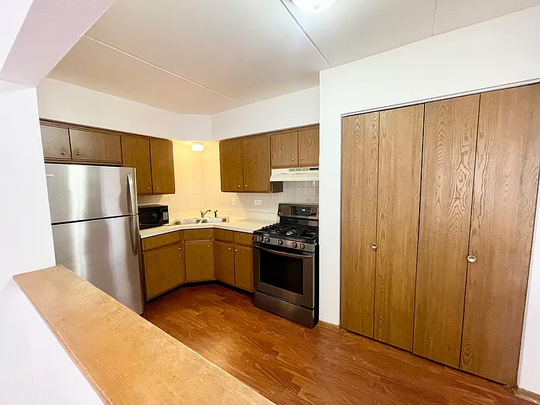 8630 S Nordica Ave #4 — Photo 7