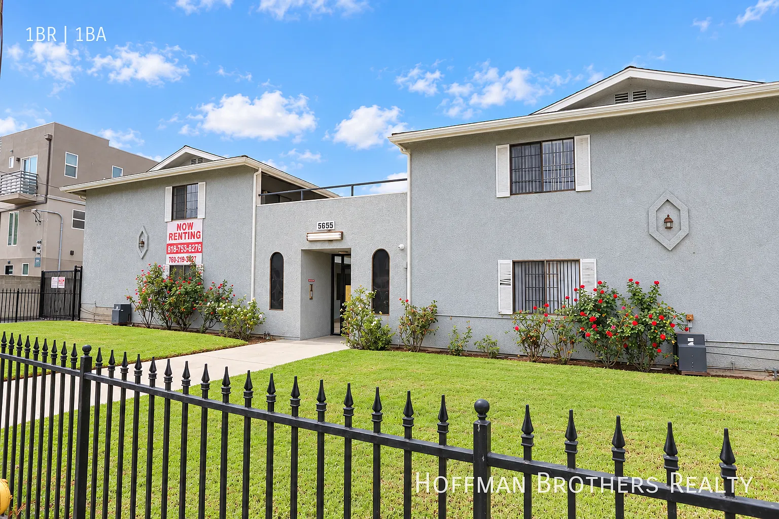 **1 Month Free**Updated 1 Bedroom with Parking, Granite Counters and On-Site Laundry! Gated North... — Photo 3