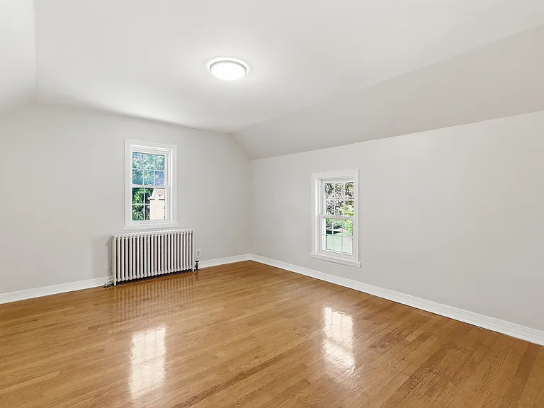 39 Cox Ave #B — Photo 15