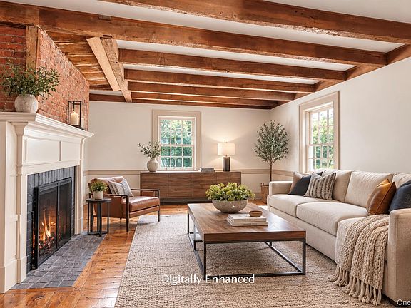 5th image of 211 Berry Hill Road