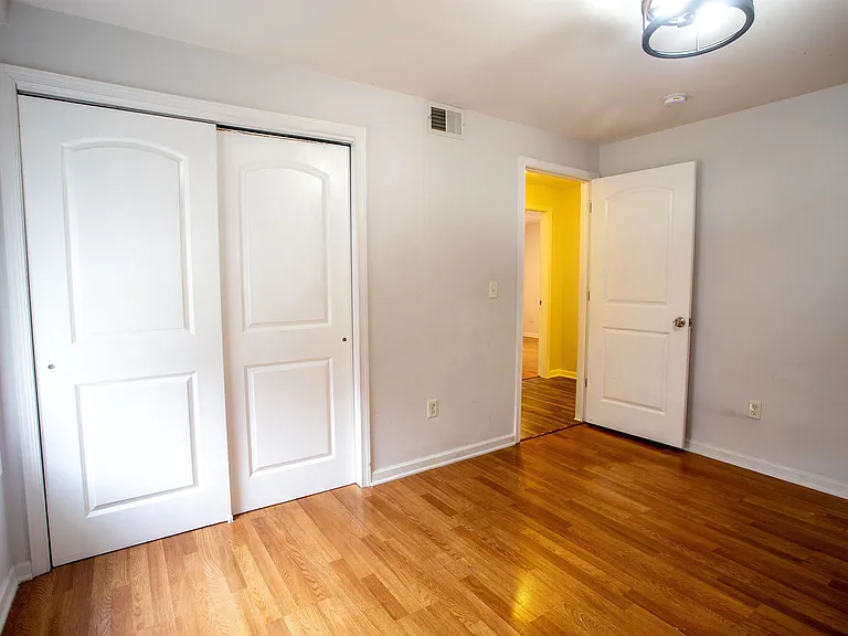 171 Clifford St #1 — Photo 16