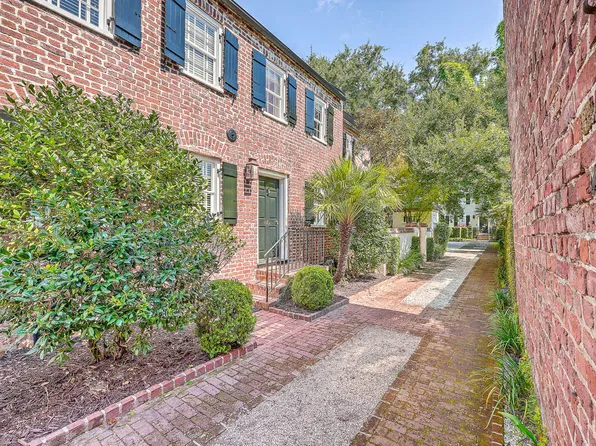 84 1/2 King St, Charleston, SC 29401