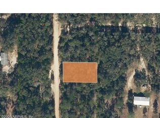 324 Maryland Ave, Hawthorne, FL 32640