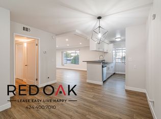 121 N Hamilton Dr APT 206, Beverly Hills, CA 90211
