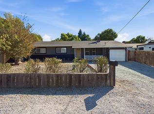 1237 De Moll Dr, Redding, CA 96002