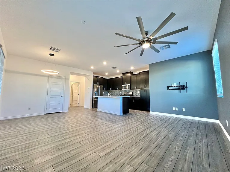 20 Barbara Ln #41 — Photo 4