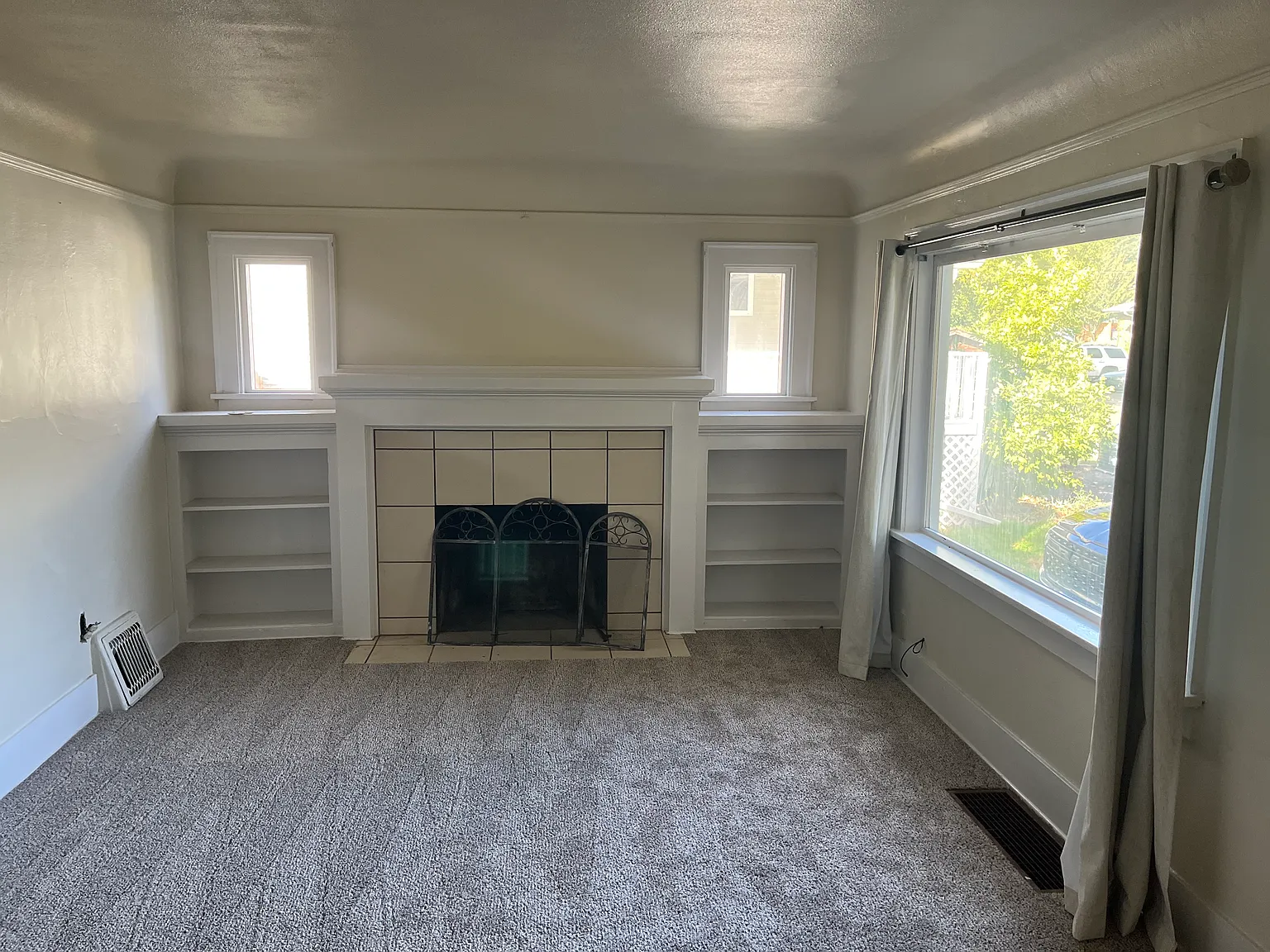 2 bed, 1100 sqft, $2,350 — Photo 2
