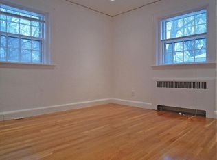67 Wyman St APT 1, Waban, MA 02468