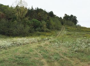 1804 Dover Zoar Rd NE, Bolivar, OH 44612