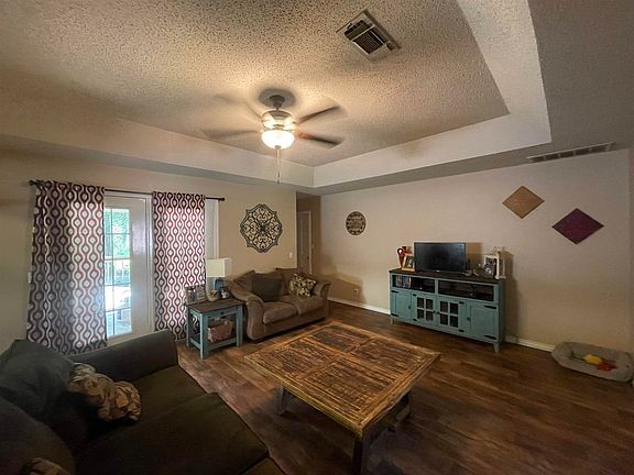 3rd image of 3815 Sage Trail Dr