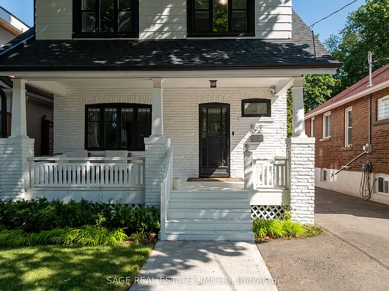 162 John St — Photo 2