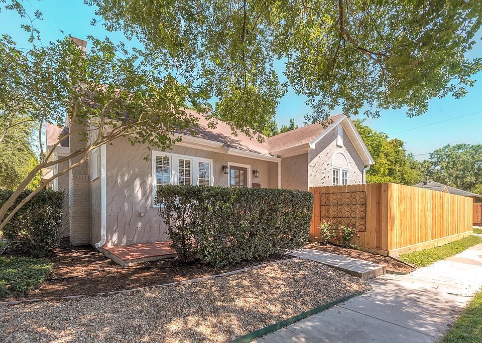 Beautifully updated Woodland Heights home on a corner lot.