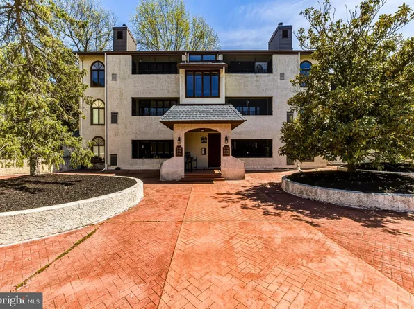 126 Centura, Cherry Hill, NJ 08003