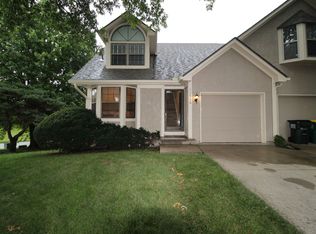 11516 W 113th St, Overland Park, KS 66210