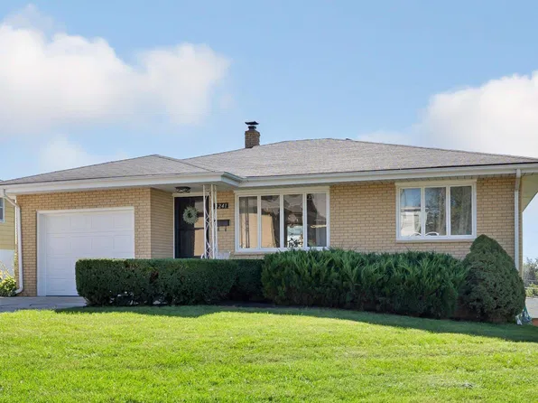 4241 Madison St, Omaha, NE 68107