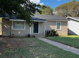 4412 42nd St, Lubbock, TX 79414
