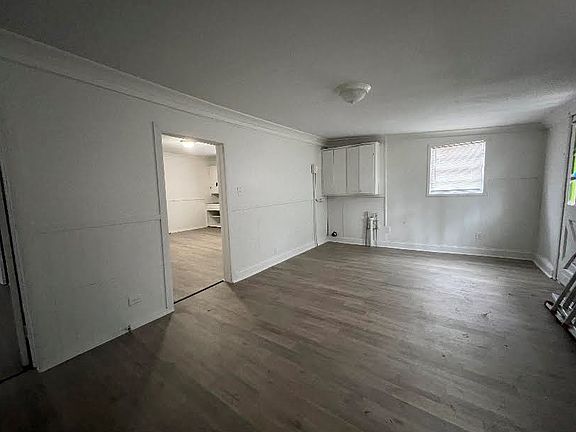 5th image of 2830 Lombardy Dr