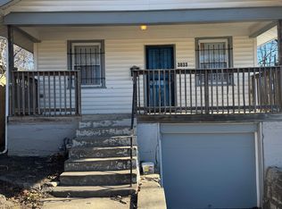3833 Monroe Ave, Kansas City, MO 64128