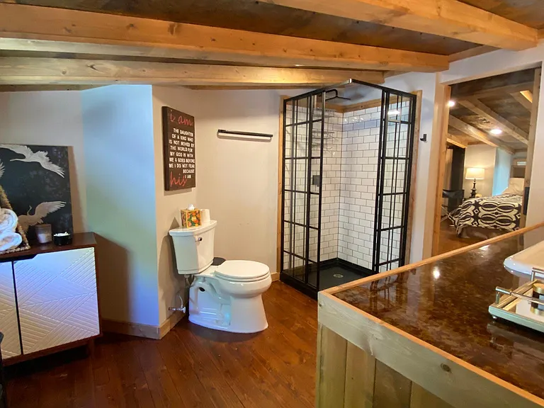 107 Alderson Ave — Photo 19