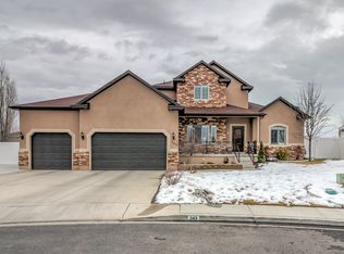 343 S Willow Reed Dr, Lehi, UT 84043