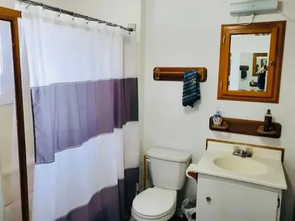 828 Avenue C, Seaside, OR 97138